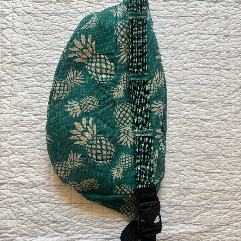 Kavu Pineapple Pattern Sling Bag - image 4